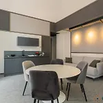 Palazzo Piccinni 97 By Apulia 3* Bari