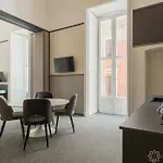 Palazzo Piccinni 97 By Apulia בית הארחה 3*