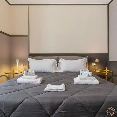 Palazzo Piccinni 97 By Apulia Guest house *