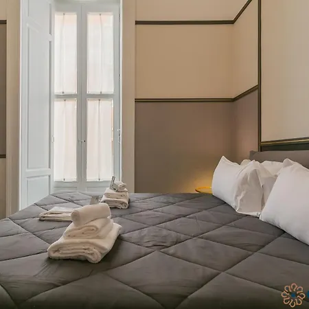 Palazzo Piccinni 97 By Apulia * Bari