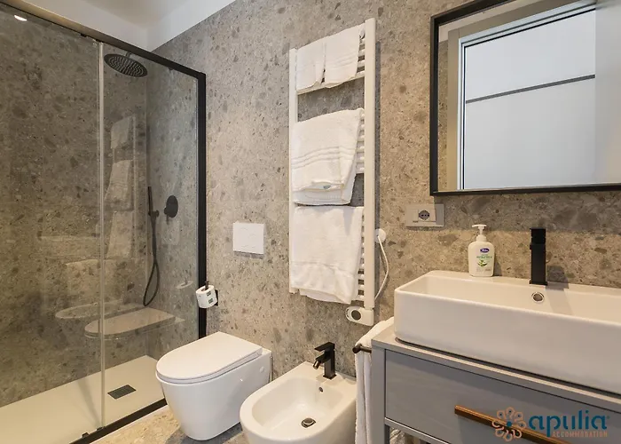 Palazzo Piccinni 97 By Apulia 3*