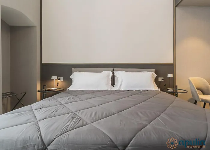 Palazzo Piccinni 97 By Apulia Pensiune