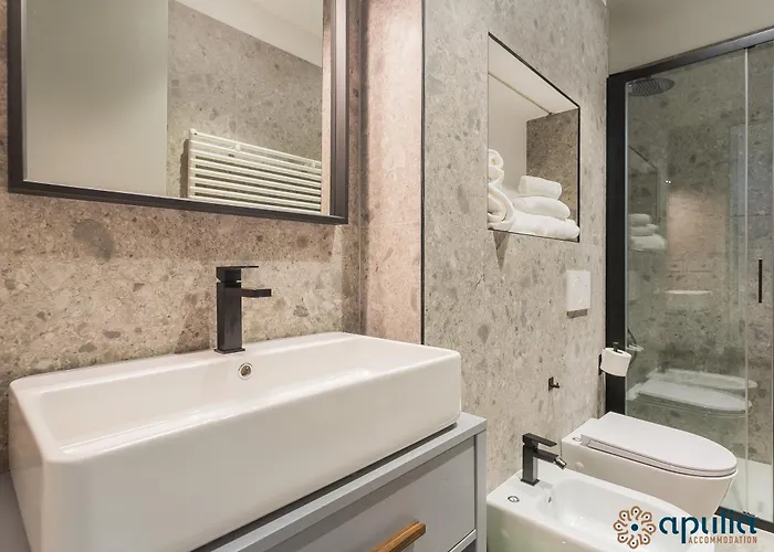 Palazzo Piccinni 97 By Apulia 3* Bari