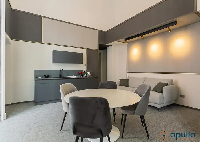 Palazzo Piccinni 97 By Apulia 3* Bari