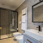 Palazzo Piccinni 97 By Apulia 3*