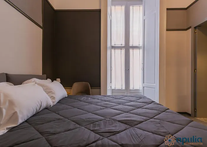 Palazzo Piccinni 97 By Apulia 3*